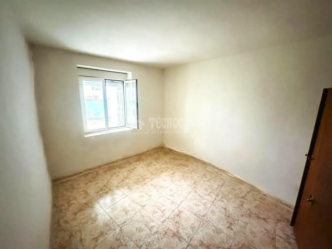 Dormitori de Casa adosada en venda en El Real de San Vicente amb Calefacció i Terrassa