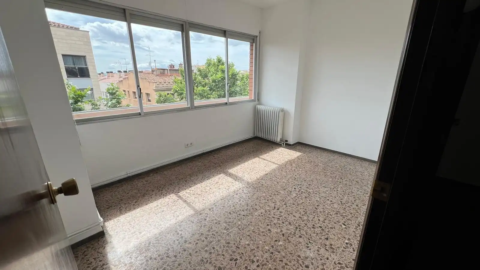 Bedroom of Flat for sale in Sabadell  with Air Conditioner, Heating and Terrace