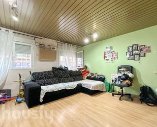 Living room of Flat for sale in  Madrid Capital