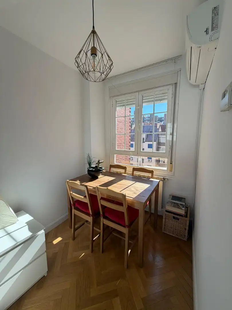 Wohnung zur Miete in Calle MARQUES DE VIANA, Valdeacederas