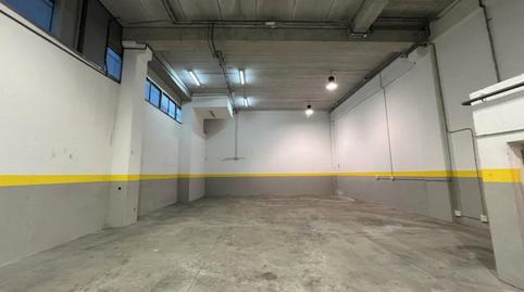 Foto 2 von Fabrikhallen zur Miete in Carrer de la Mora, Port, Badalona