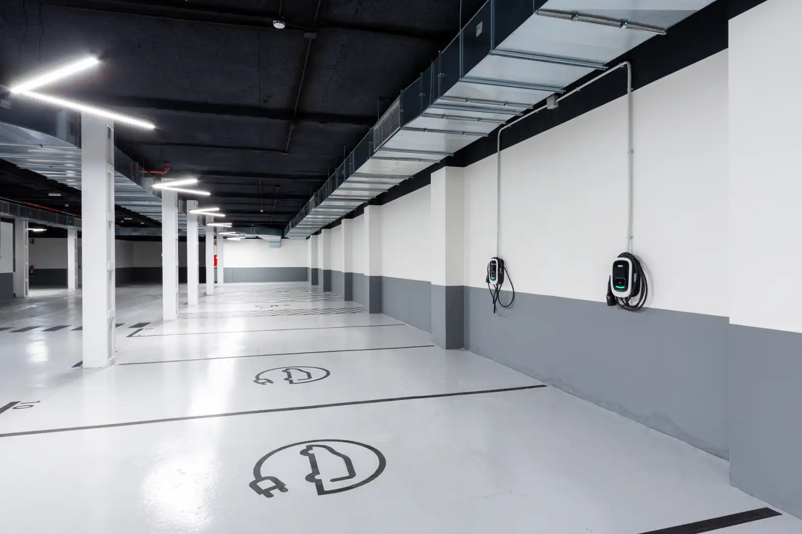 Parking of Garage for rent in  Madrid Capital  with Alarm