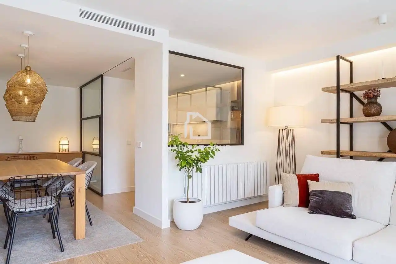 Flat with lift for sale in Eixample Sud – Migdia, imagen 4
