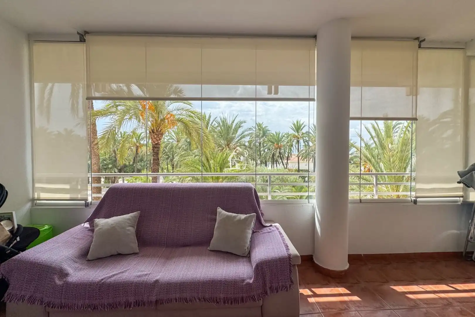Sala de estar de Apartamento en venta en Elche / Elx con Aire acondicionado, Terraza y Amueblado