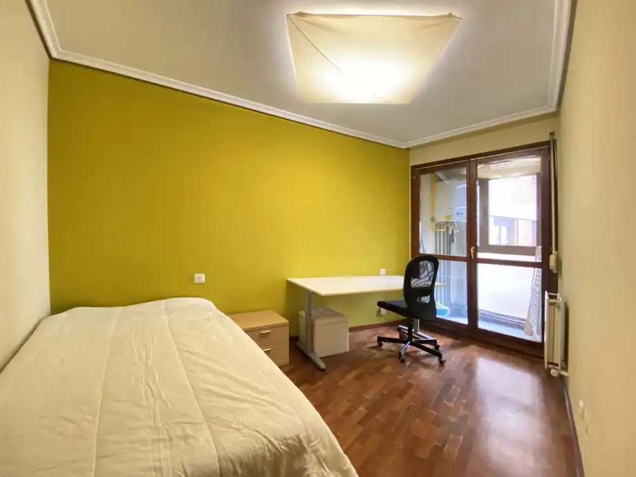 Bedroom of Flat for sale in Vitoria - Gasteiz  with Heating, Parquet flooring and Terrace