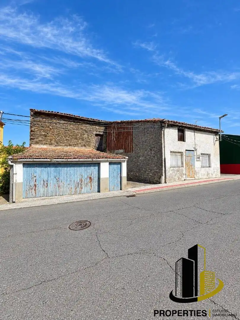 Local comercial en venta en Guijuelo, imagen 2