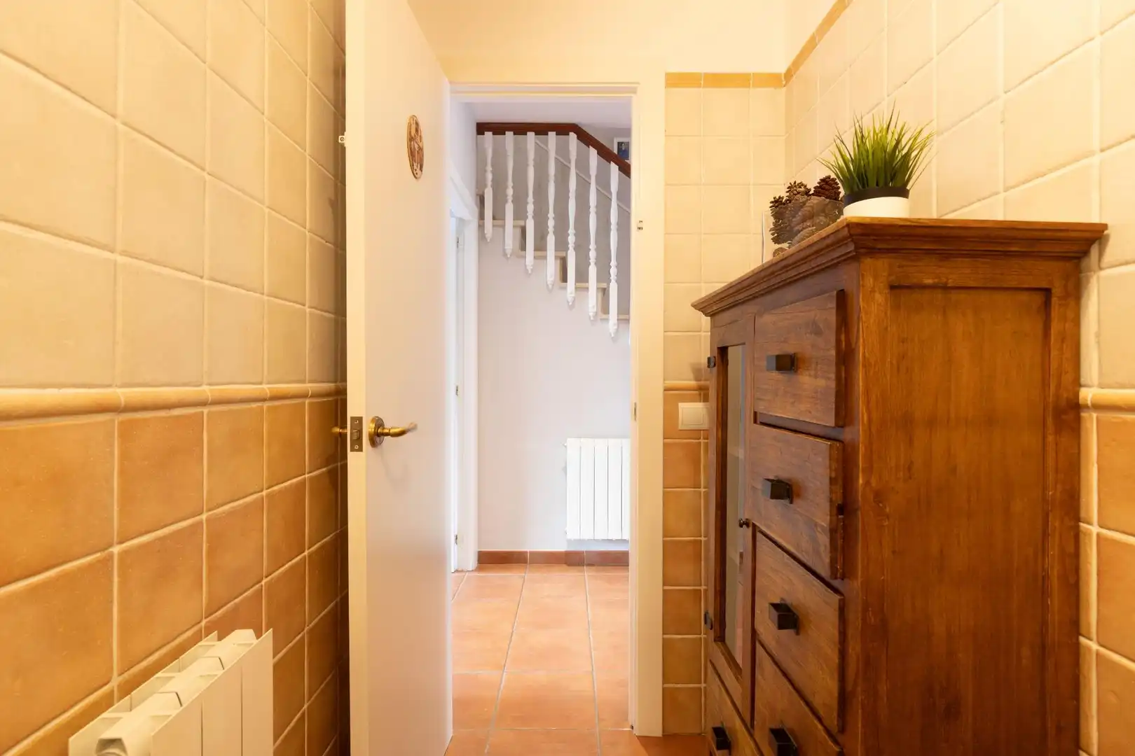 Haus oder Chalet zum Verkauf in Viladecavalls mit Klimaanlage, Heizung und Privatgarten