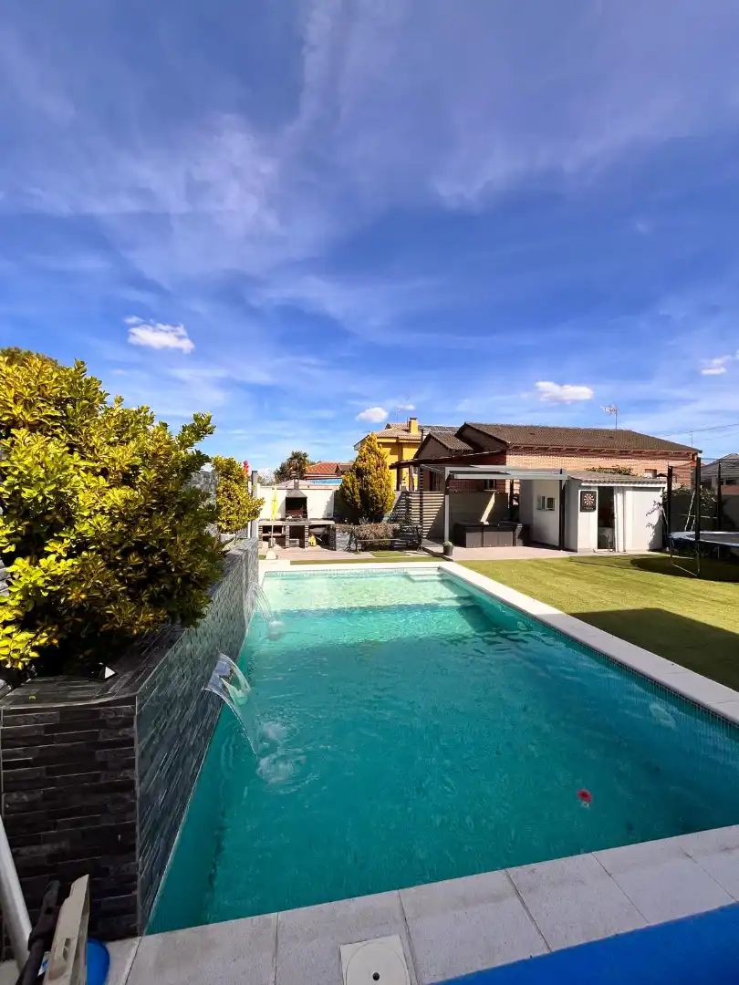 Piscina de Casa o chalet en venta en Trijueque con Aire acondicionado, Jardín privado y Terraza