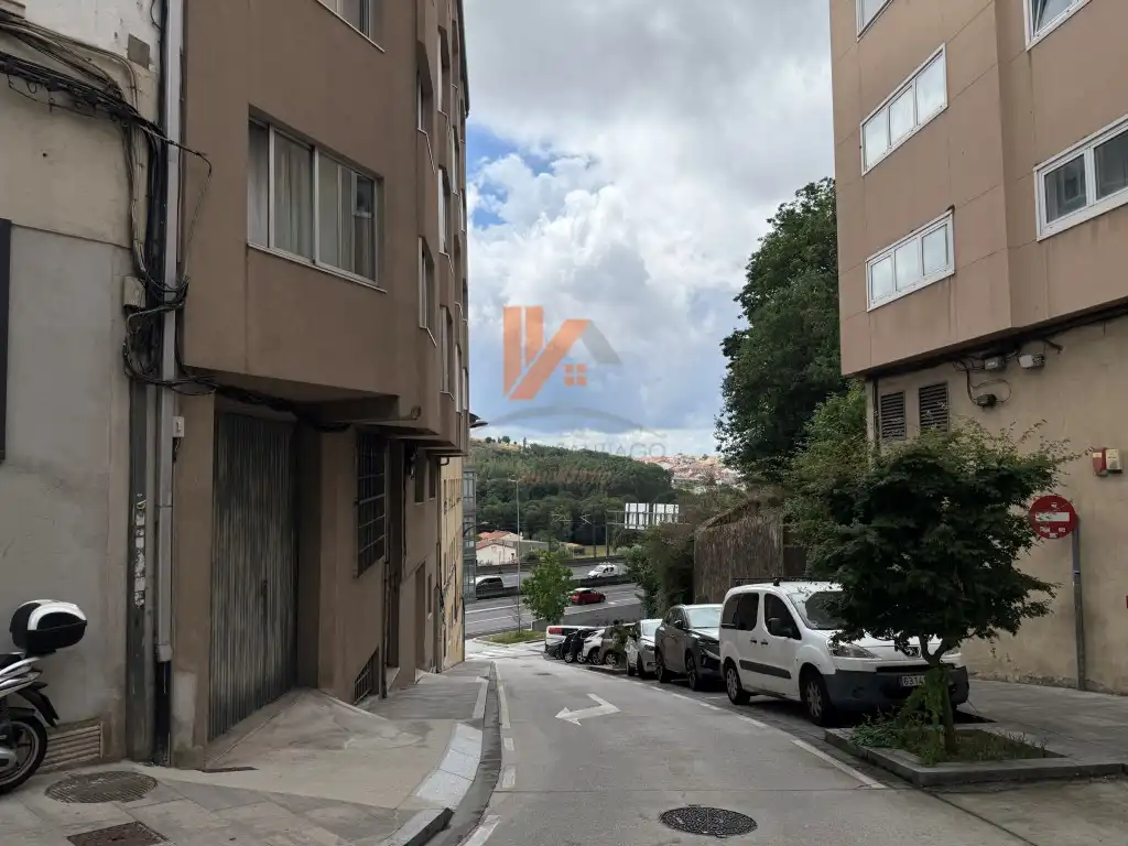 Apartamento en venta en Rua Puente Reina, Concheiros - Fontiñas