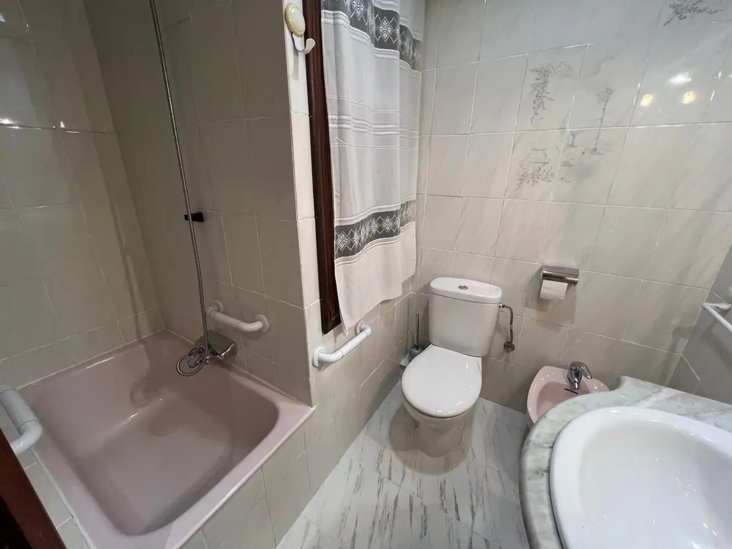 Baño de Piso en venta en Bilbao  con Calefacción