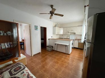 Piso en venta en Calle Montero Ríos