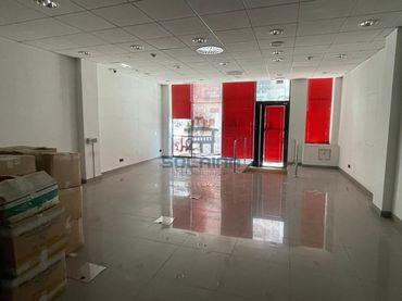 Gewerbefläche zur Miete in Universidad