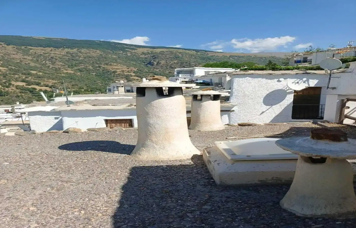 Exterior view of Houses for sale in Capileira