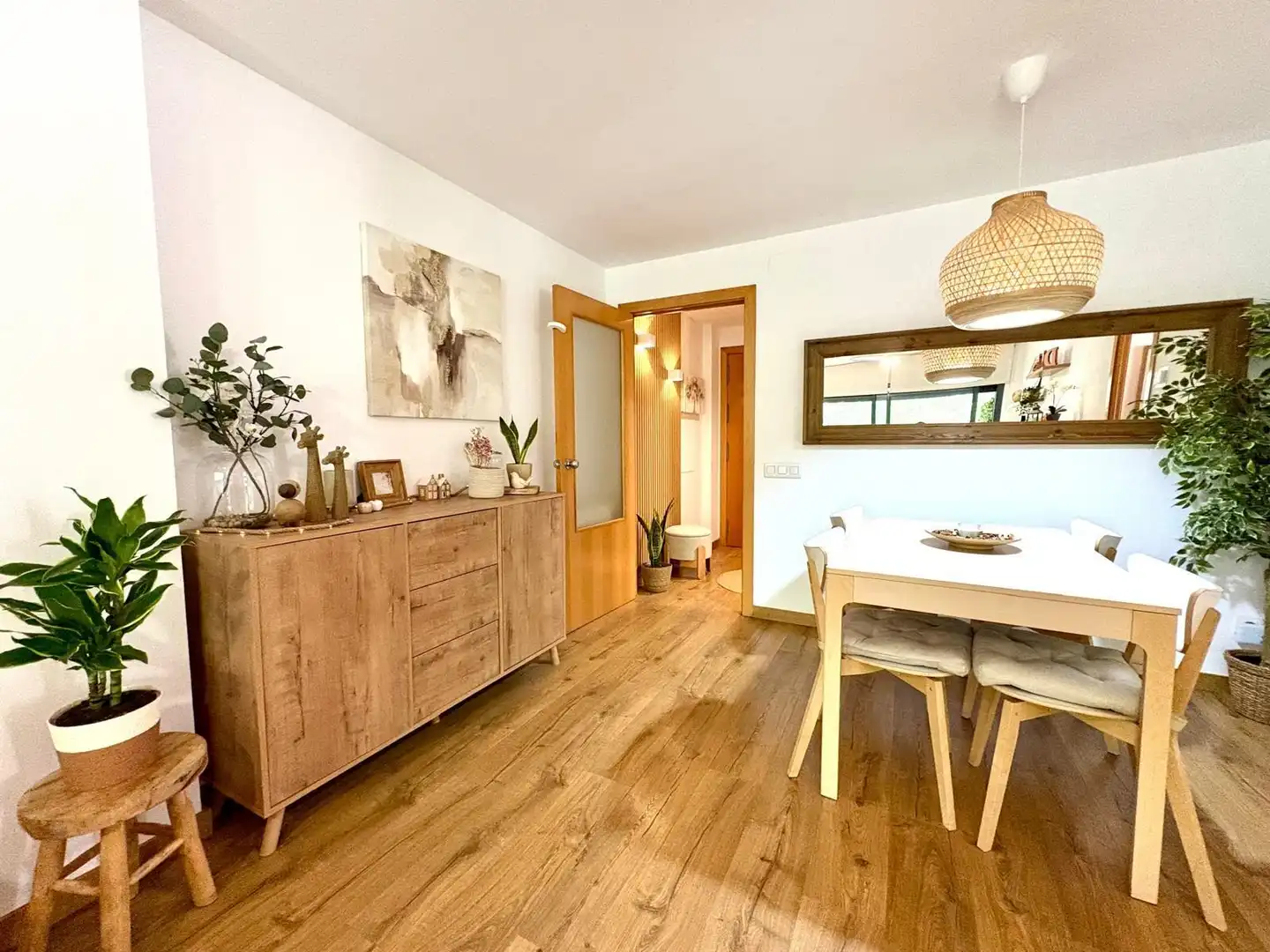 Comedor de Piso en venta en Santa Perpètua de Mogoda con Aire acondicionado, Calefacción y Jardín privado