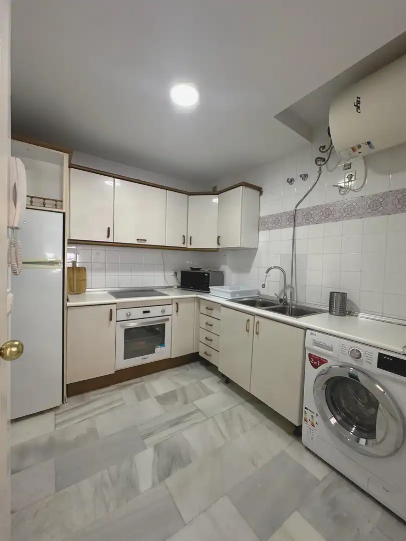 Cocina de Apartamento en venta en Jerez de la Frontera con Aire acondicionado