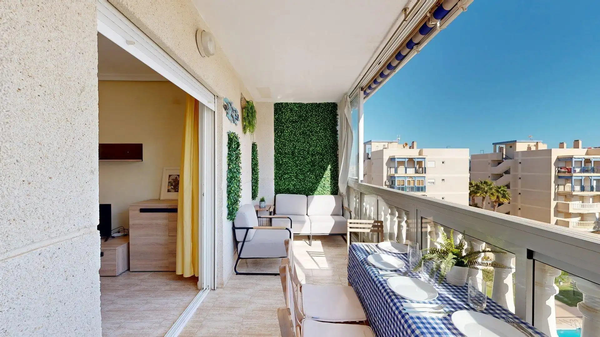 Apartament de lloguer a Avenida Costa Blanca, 19, Los Arenales del Sol