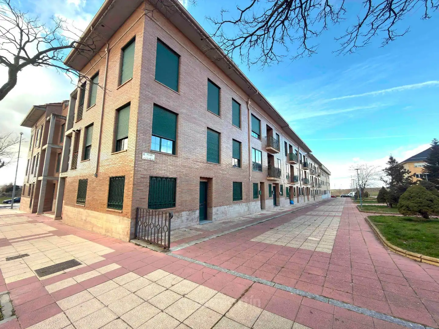Piso en venta en Luis Sala Balust, 3, Pizarrales