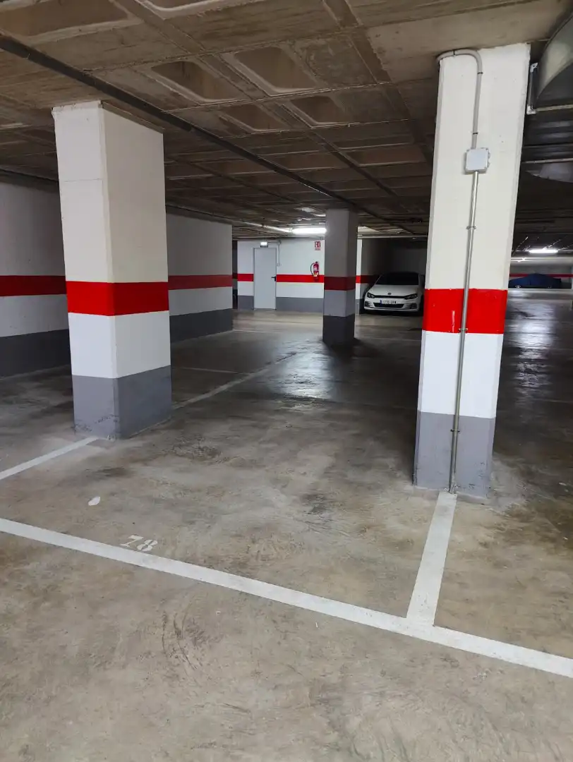 Neubau-Einzelparkplatz mit Aufzug zum Verkauf in Carrer de Sant Francesc, imagen 2