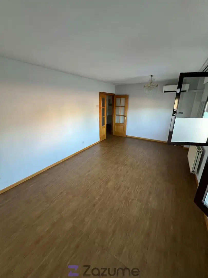 Schlafzimmer von Wohnung zur Miete in Brunete mit Klimaanlage, Heizung und Parkett