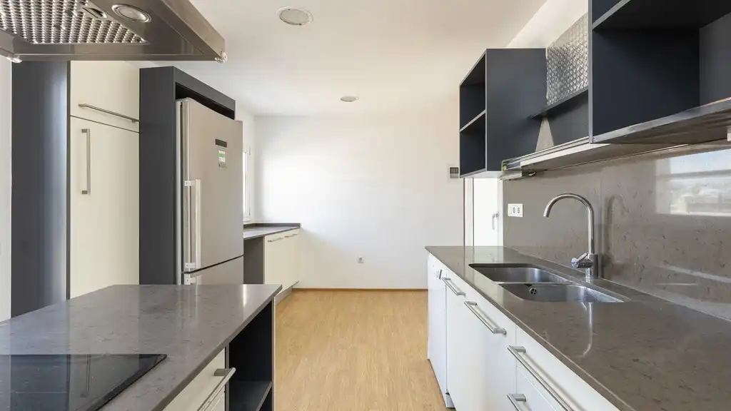 Kitchen of Apartments for sale in Barcelona  with Air Conditioner, Heating and Parquet flooring