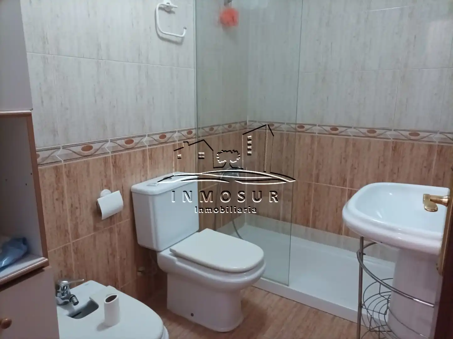 Badezimmer von Wohnung zur Miete in Lucena mit Abstellraum