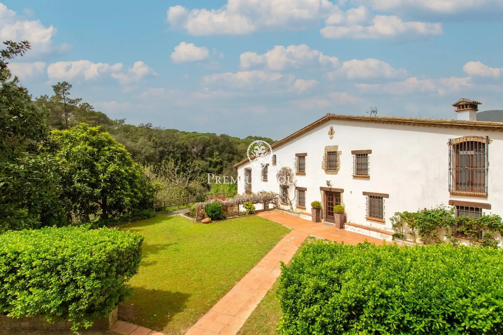 Maison rustique avec terrasse à vendre à Sant Iscle de Vallalta