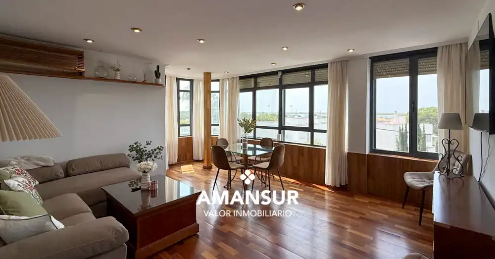 Sala d'estar de Apartament en venda en El Rompido amb Aire condicionat, Parquet i Moblat
