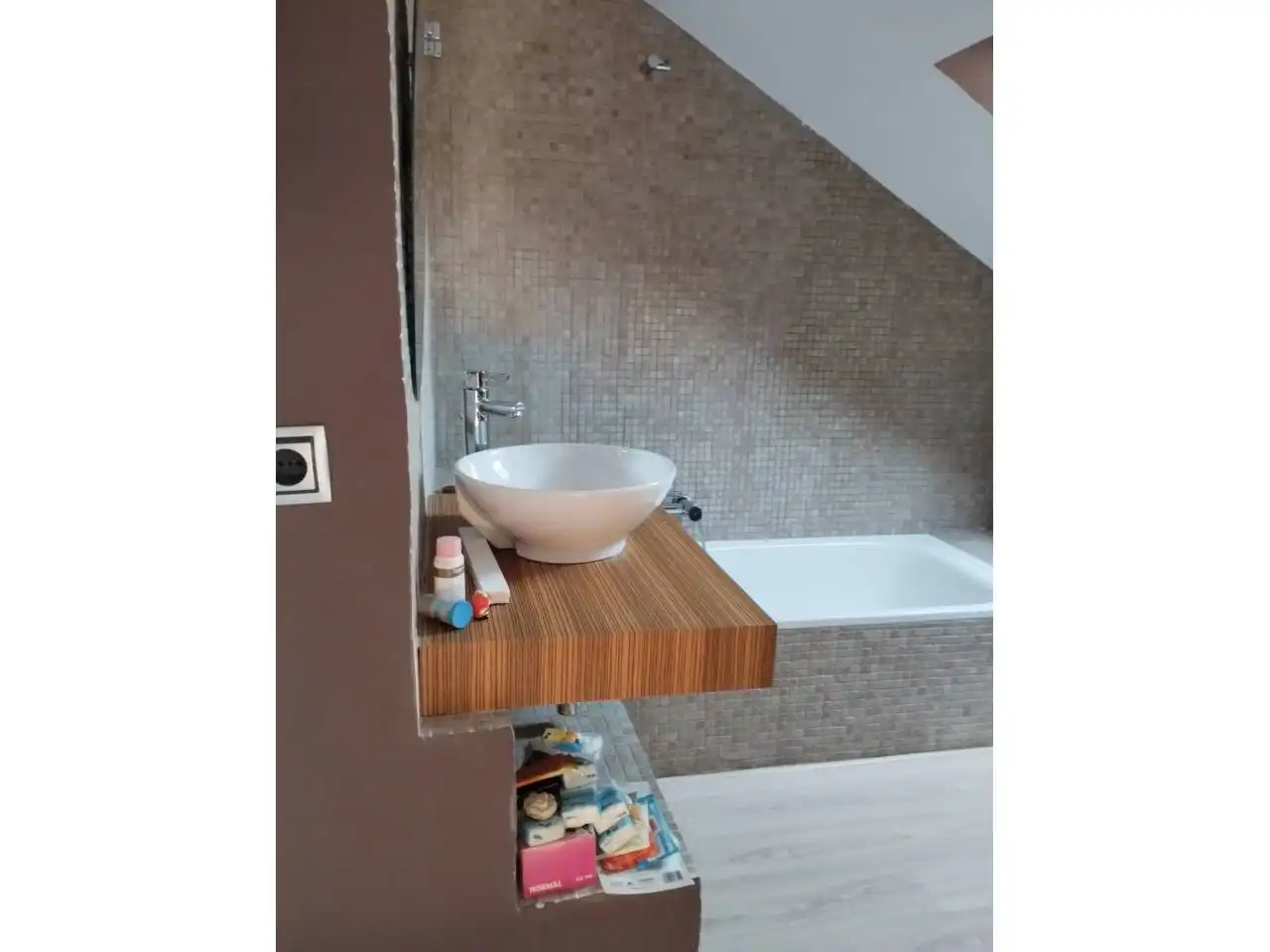 Baño de Casa adosada en venta en Ciudad Real con Aire acondicionado, Calefacción y Jardín privado