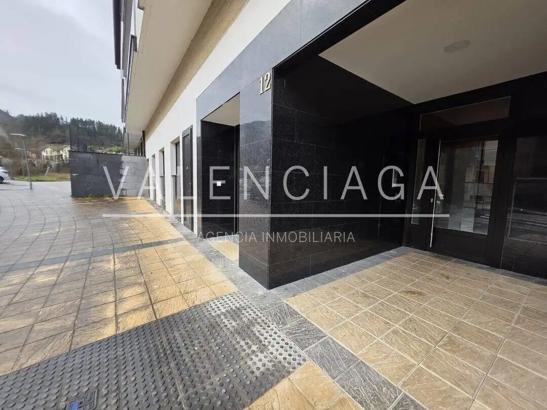 Vista exterior de Piso en venta en Zegama con Calefacción, Terraza y Trastero
