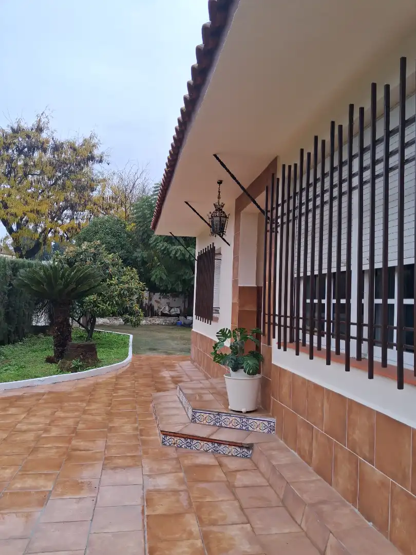 Terraza de Casa o chalet en venta en Castilleja de la Cuesta con Aire acondicionado, Calefacción y Jardín privado