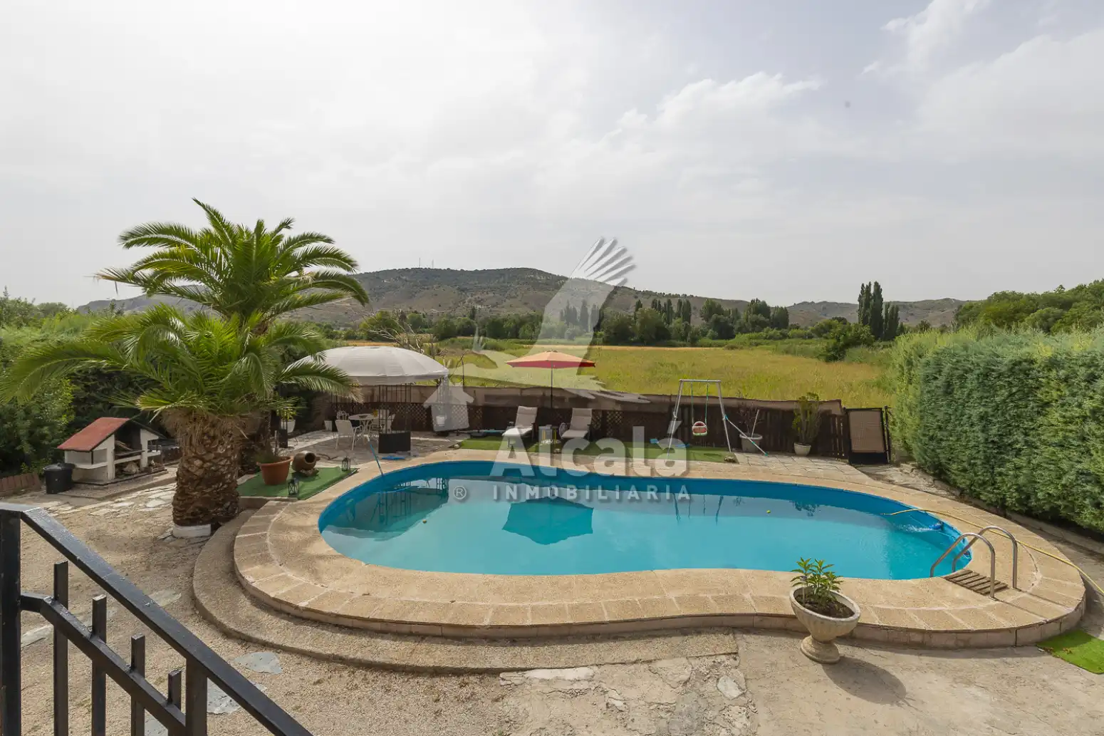 Piscina de Casa o chalet en venta en Tielmes con Aire acondicionado, Calefacción y Jardín privado