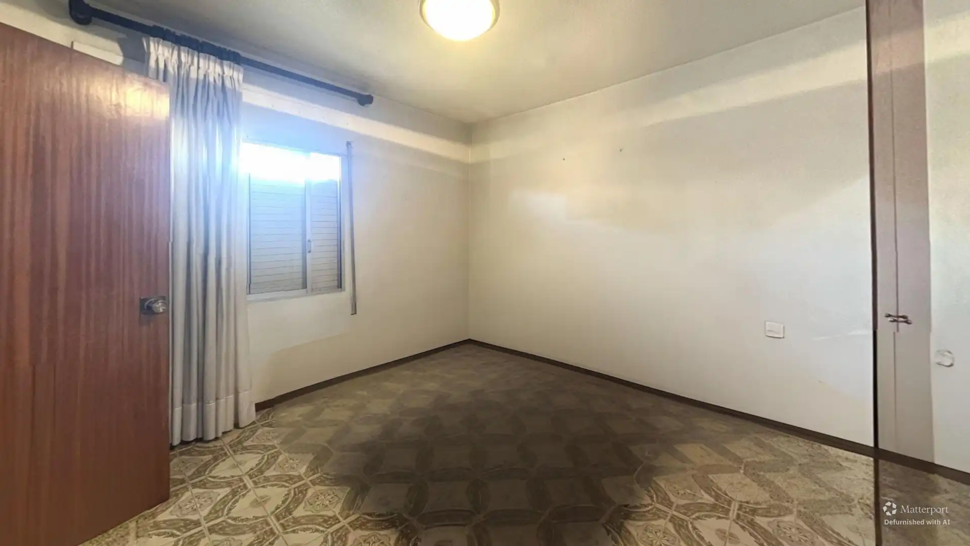 Wohnung zum Verkauf in Alicante / Alacant mit Klimaanlage, Heizung und Möbliert