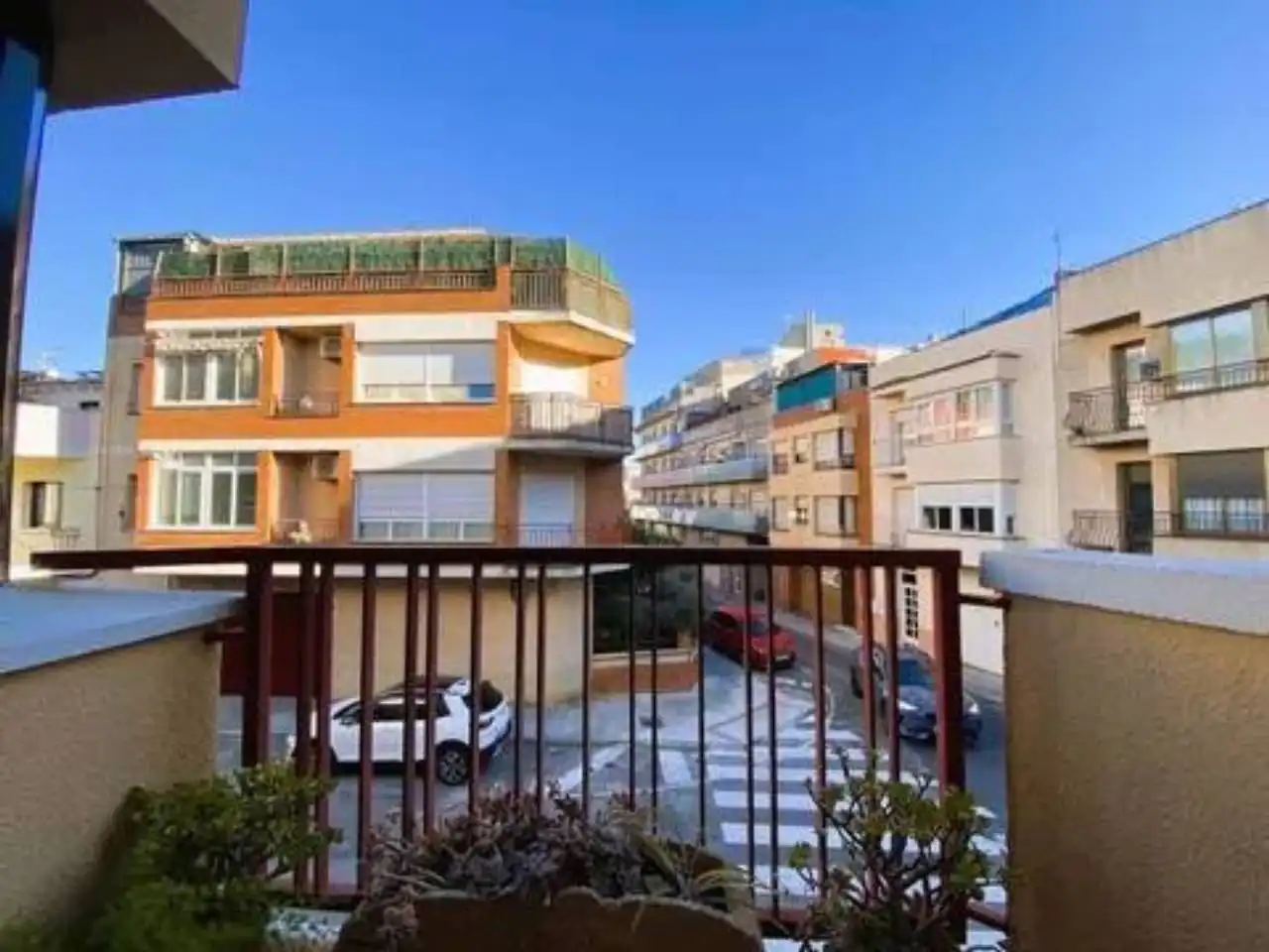 Außenansicht von Haus oder Chalet zum Verkauf in El Vendrell mit Klimaanlage und Terrasse