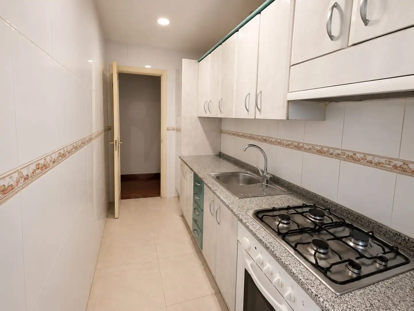 Cuina de Pis en venda en Madrid amb Calefacció