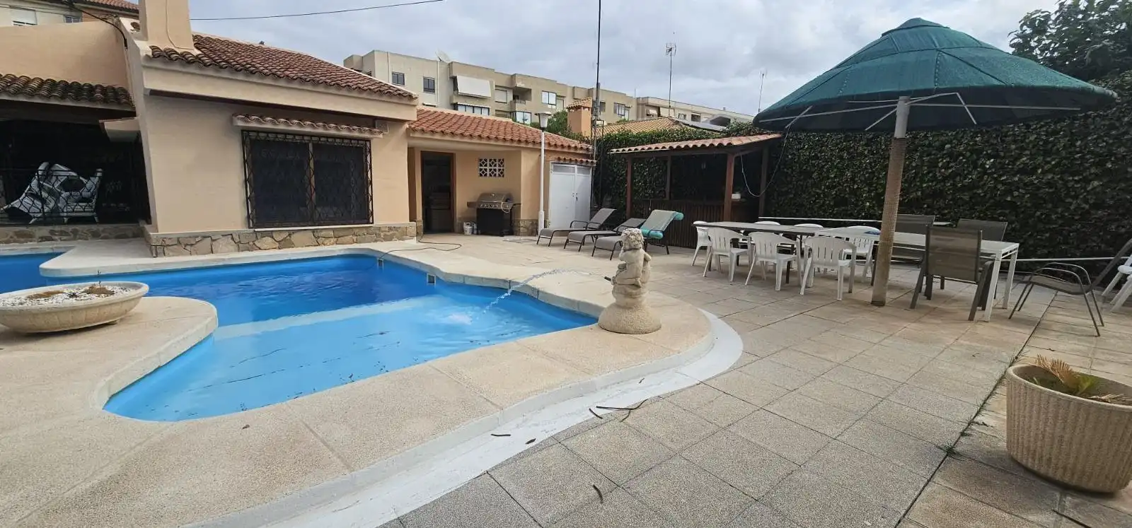 Piscina de Casa o xalet en venda en Mutxamel amb Jardí privat, Piscina i Moblat