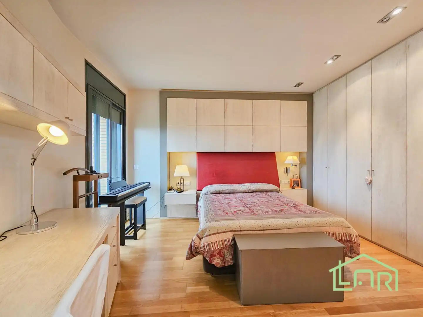Bedroom of Flat for sale in El Centre