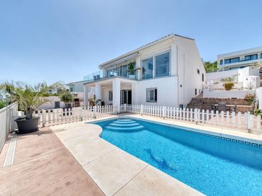 Haus mit Balkon zum Verkauf in Calle Maestro Chueca 64