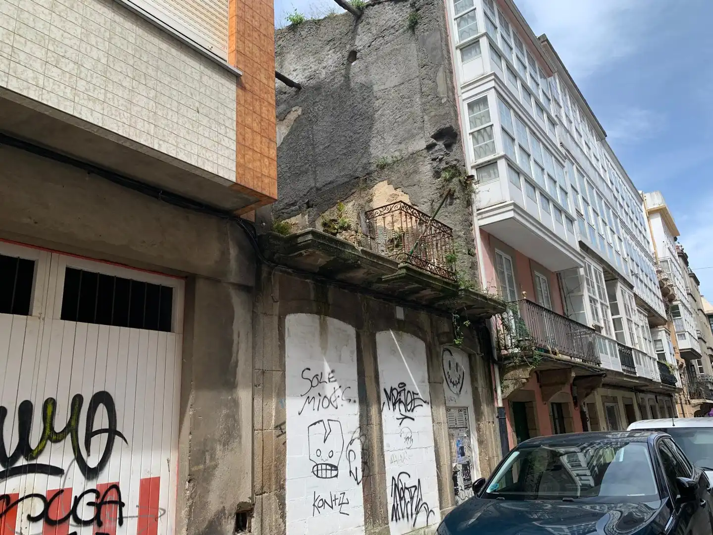 Vista exterior de Residencial en venta en Ferrol