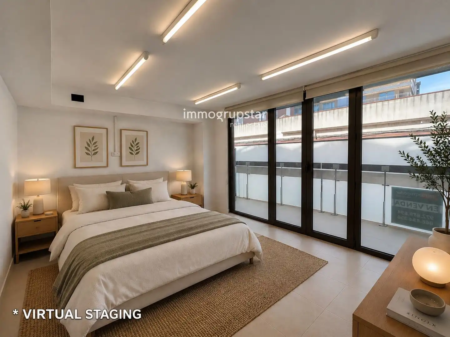Bedroom of Commercial properties for sale in Palamós