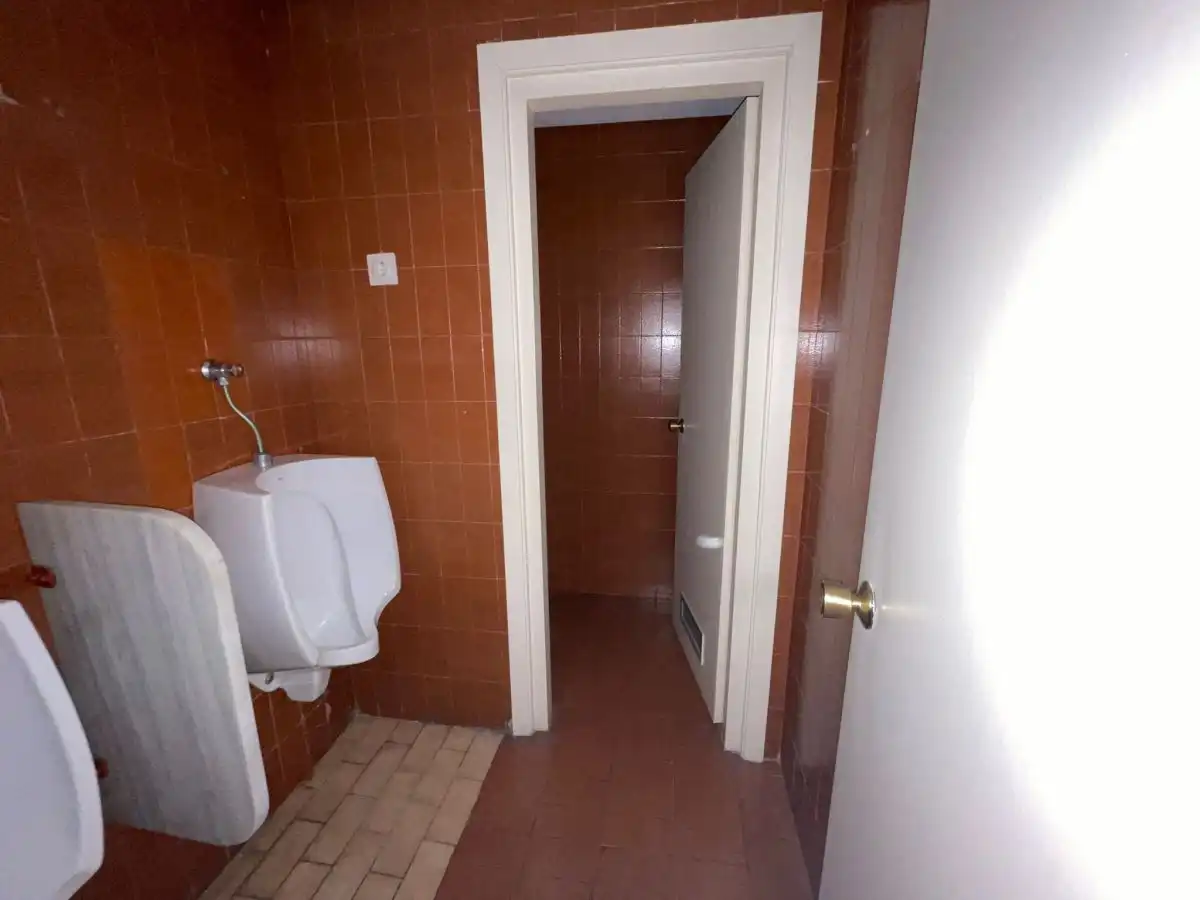 Baño de Local de alquiler en Jarandilla de la Vera