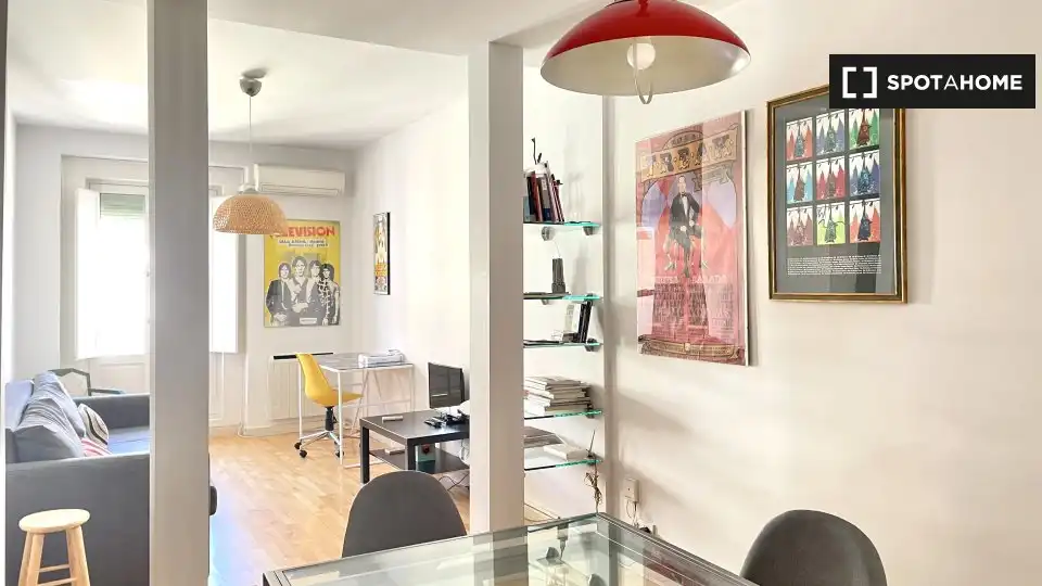 Appartement avec terrasse à louer à Centro