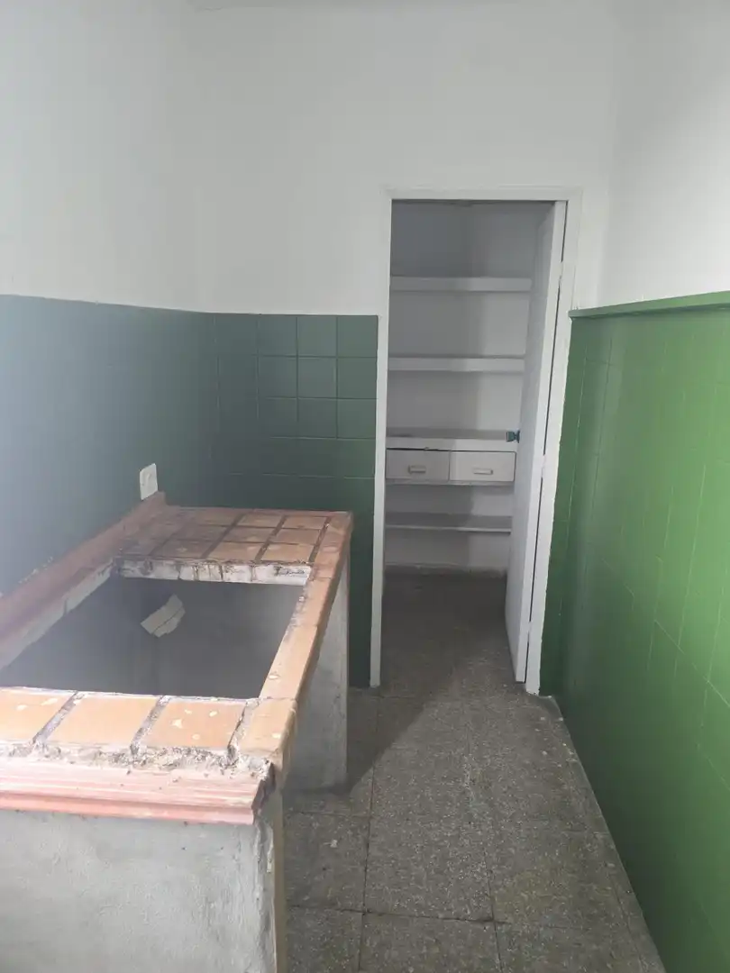 Küche von Dachboden zum Verkauf in Algeciras