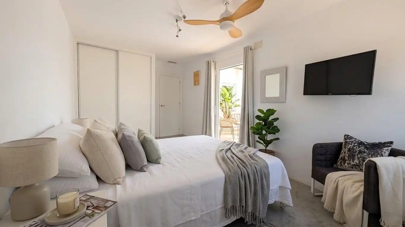 Villa avec piscine à vendre à Las Bayas, imagen 6