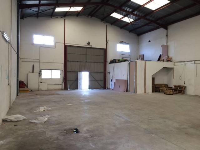 Nave industrial en Alquiler en Beniparrell