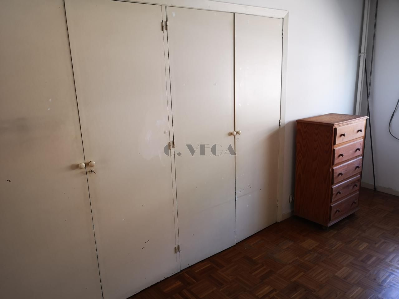 Bedroom of Flat for sale in Vigo   with Heating, Parquet flooring and Storage room