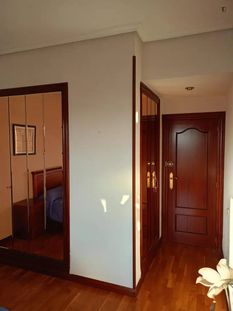 Habitació a San Millán - Ayuntamiento