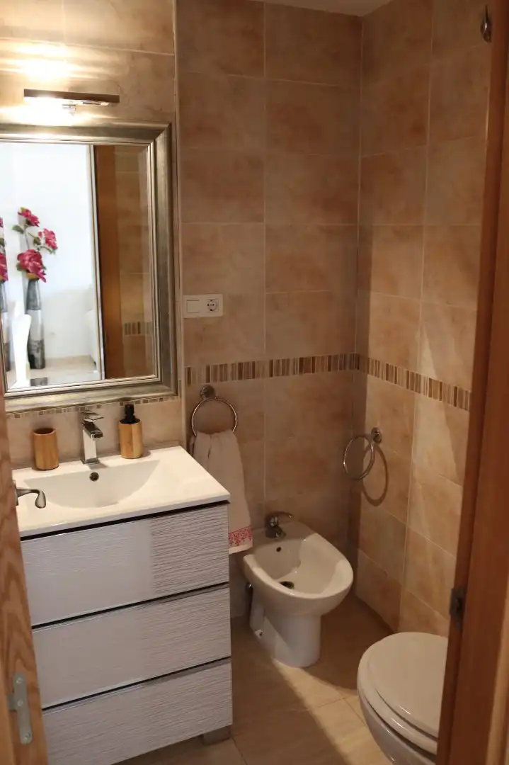 Bathroom of Apartments for sale in Oropesa del Mar / Orpesa  with Air Conditioner, Terrace and Storage room