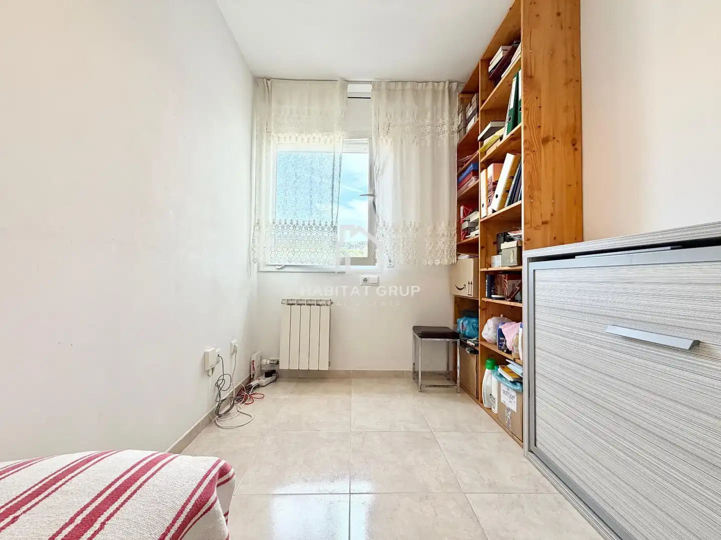 Habitación de Piso en venta en Girona con Terraza