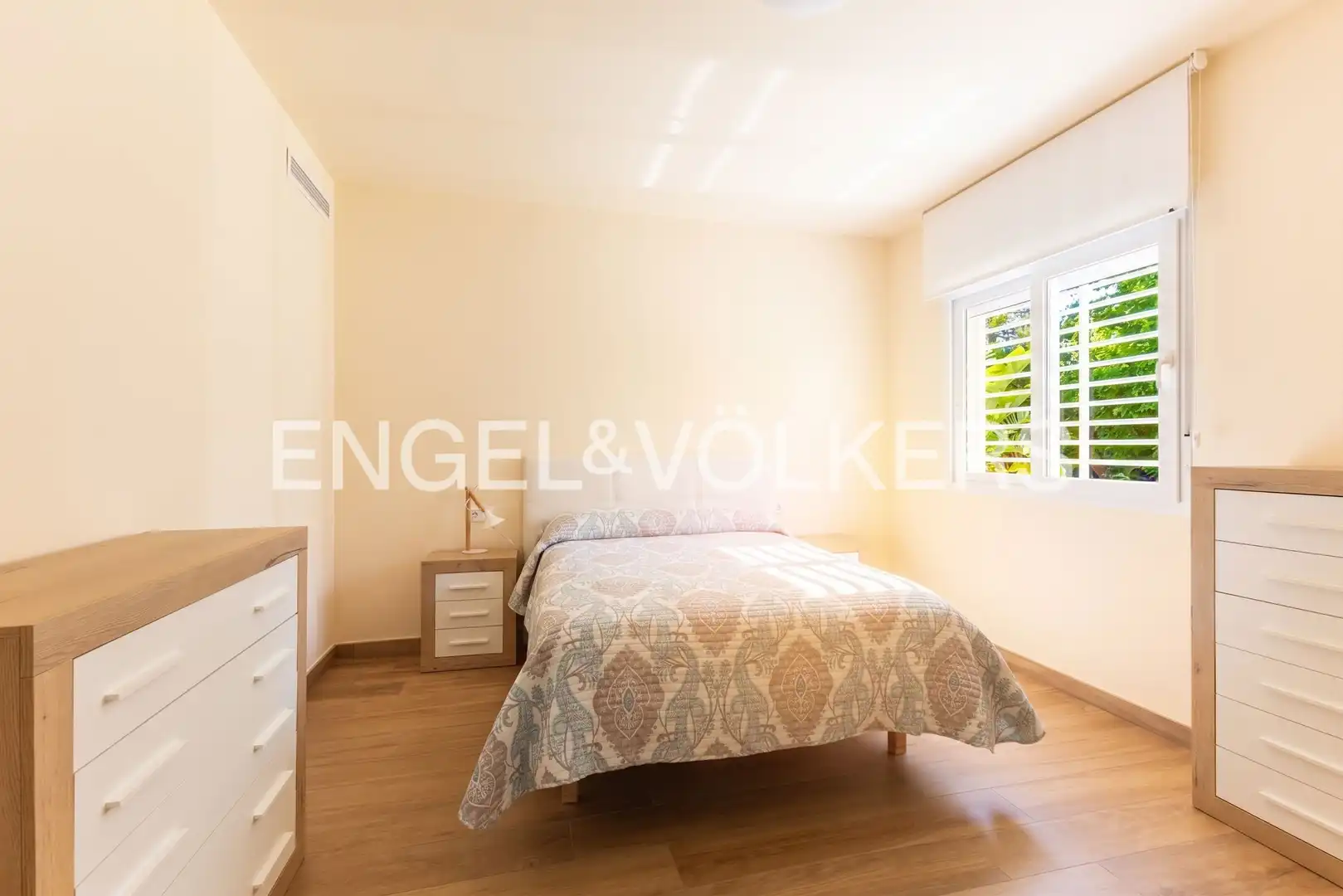Habitación de Casa o chalet en venta en Castellón de la Plana / Castelló de la Plana con Aire acondicionado, Calefacción y Jardín privado