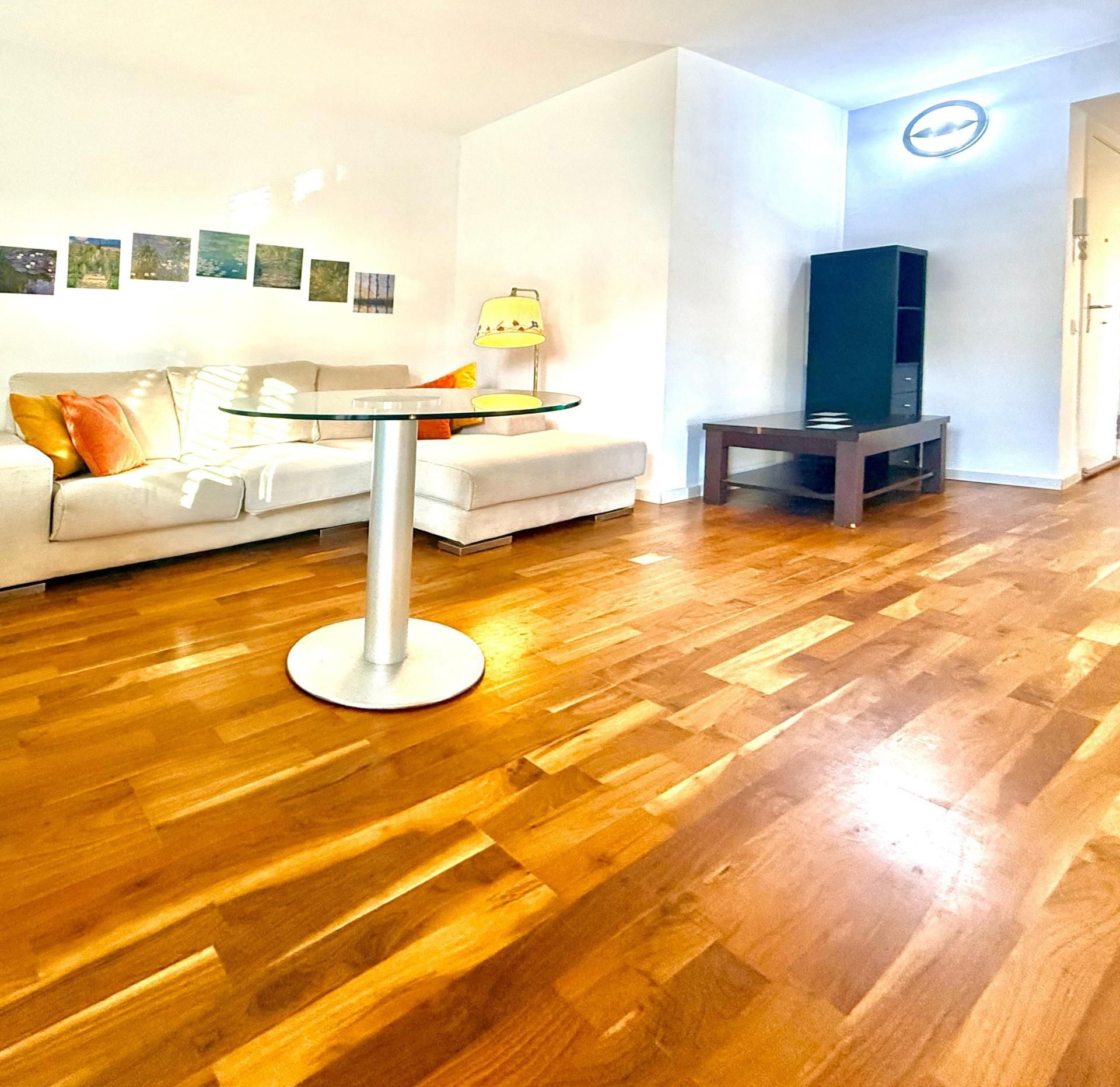 Sala d'estar de Pis en venda en Bescanó amb Aire condicionat, Calefacció i Piscina comunitària